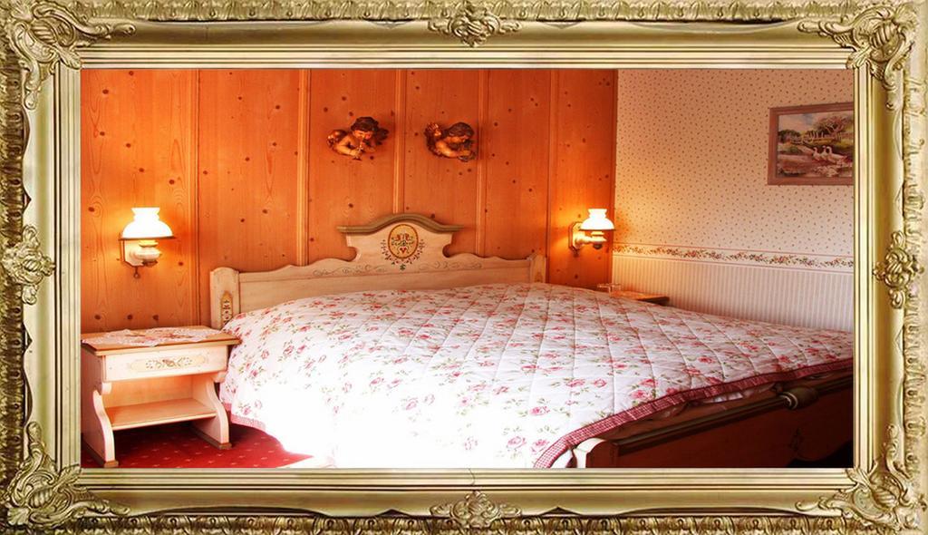 Landhaus Hotel Romantik Гота Экстерьер фото